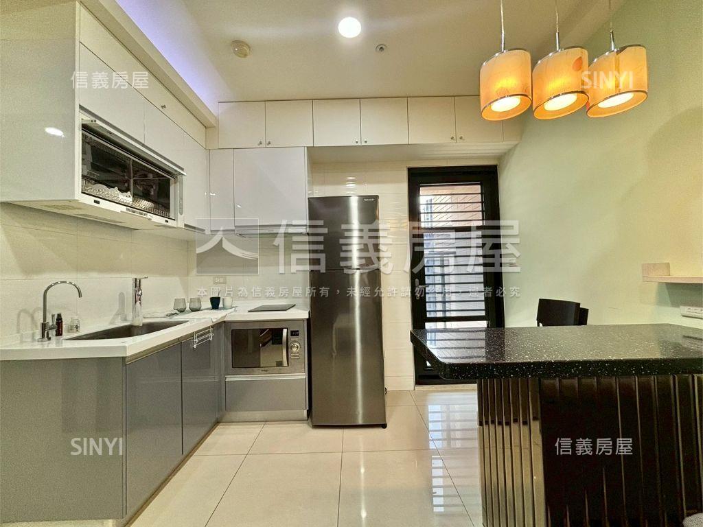 美術館高樓景觀兩房平車房屋室內格局與周邊環境