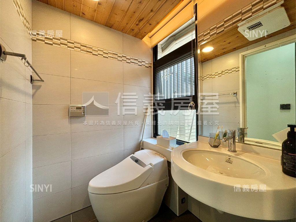 美術館高樓景觀兩房平車房屋室內格局與周邊環境