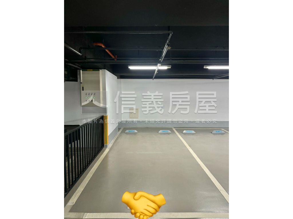 美術館高樓景觀兩房平車房屋室內格局與周邊環境