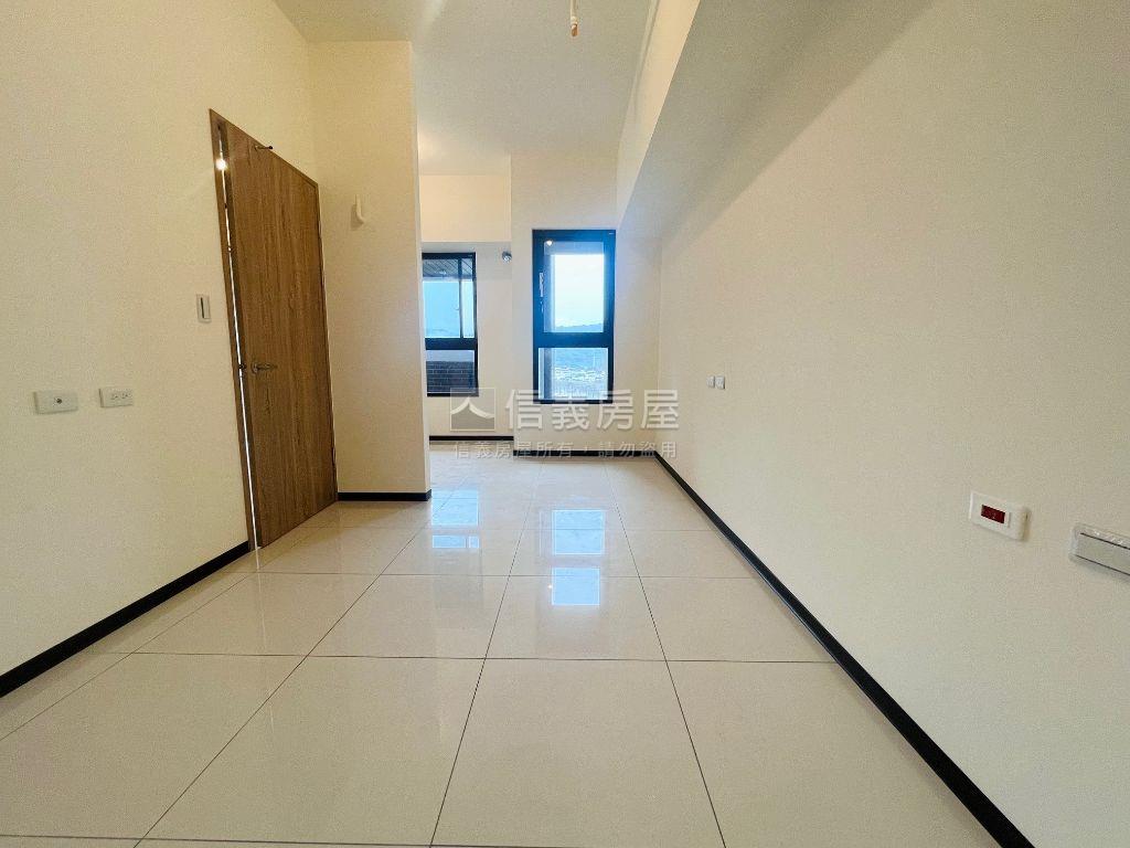 可看屋～新成屋站前美學房屋室內格局與周邊環境