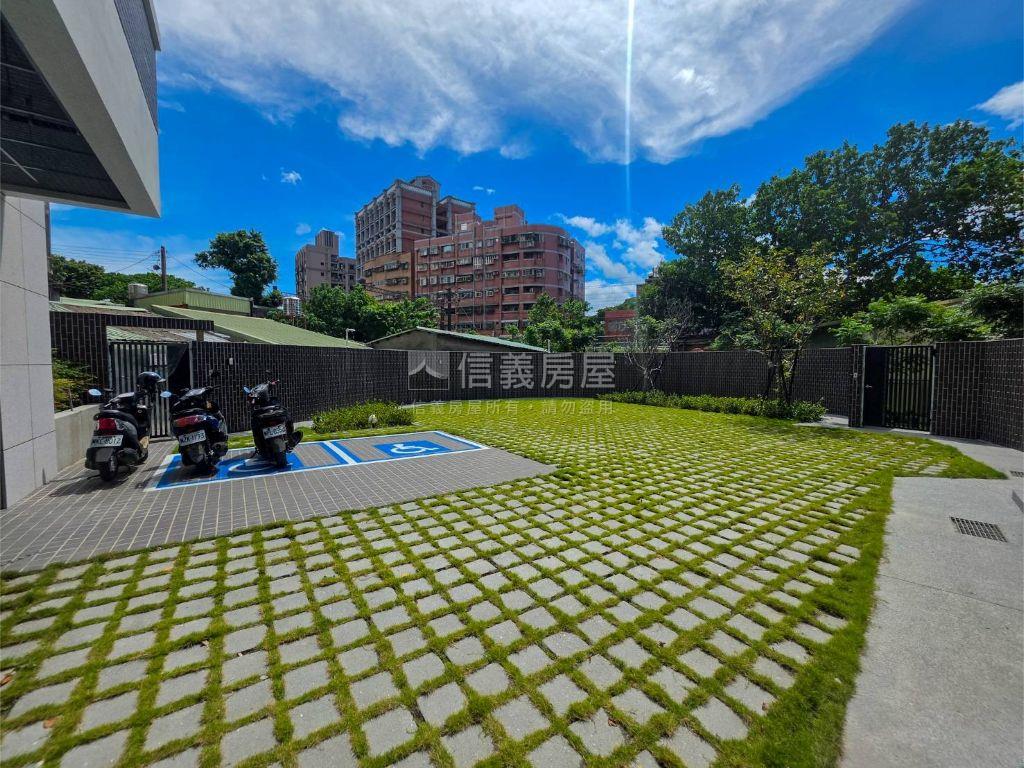 可看屋～新成屋站前美學房屋室內格局與周邊環境