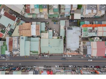 東區可危老住三＋住一美地
