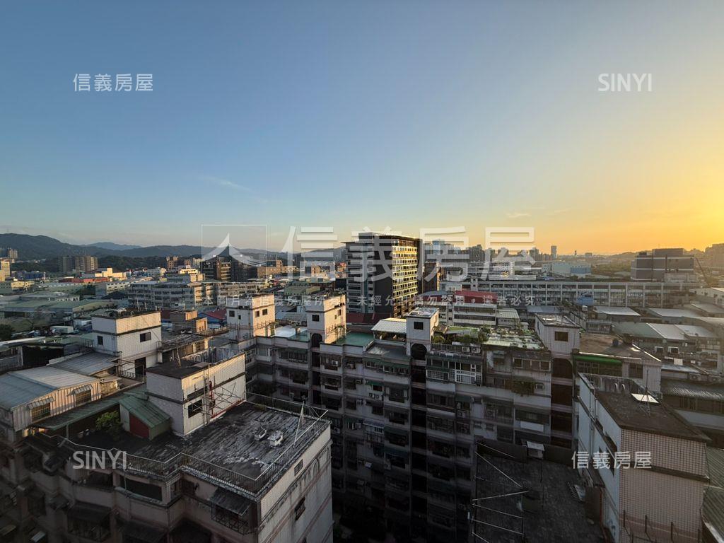 世電一房兩廳房屋室內格局與周邊環境