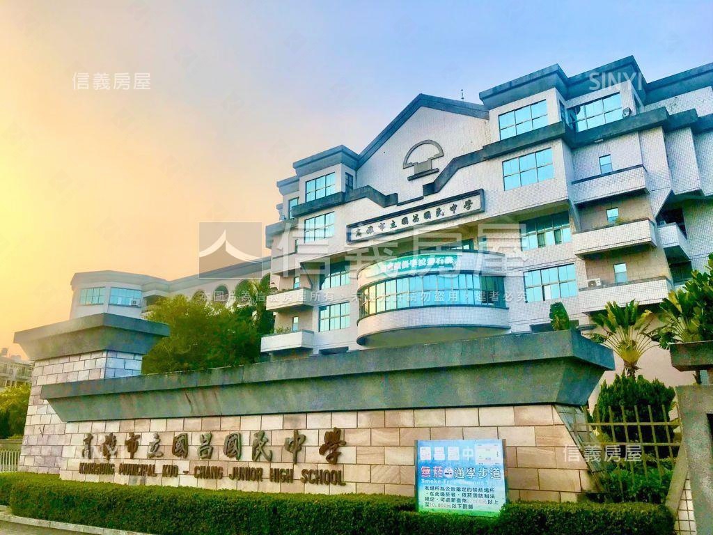 楠梓三面臨路面寬三角窗地房屋室內格局與周邊環境