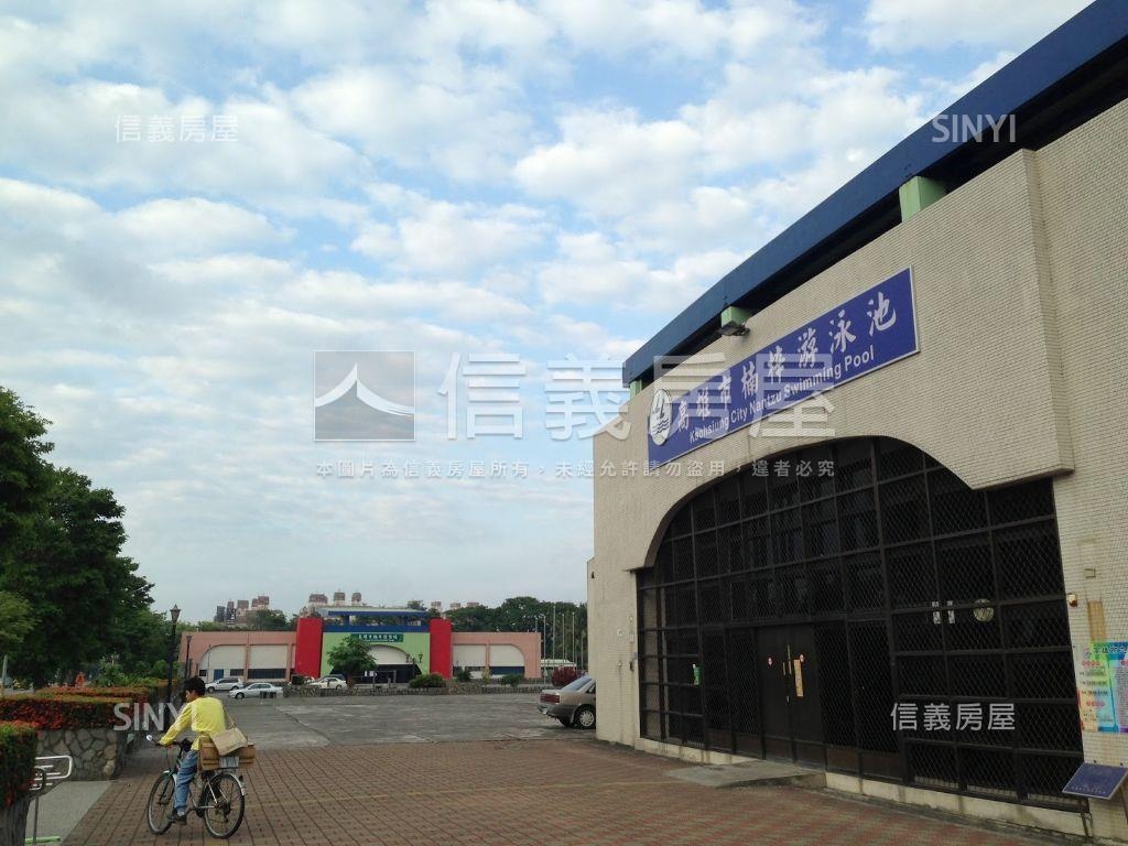 楠梓三面臨路面寬三角窗地房屋室內格局與周邊環境