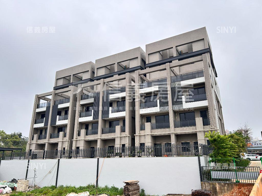 皇辰揚品天下珍藏電梯透店房屋室內格局與周邊環境