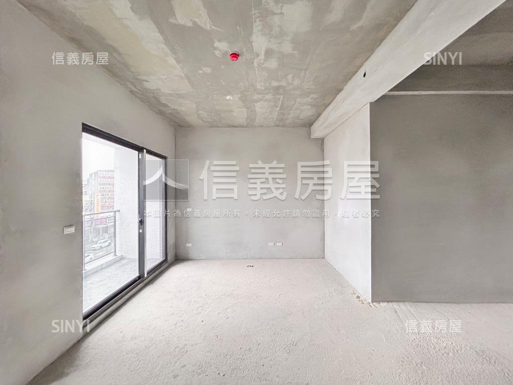 皇辰揚品天下珍藏電梯透店房屋室內格局與周邊環境