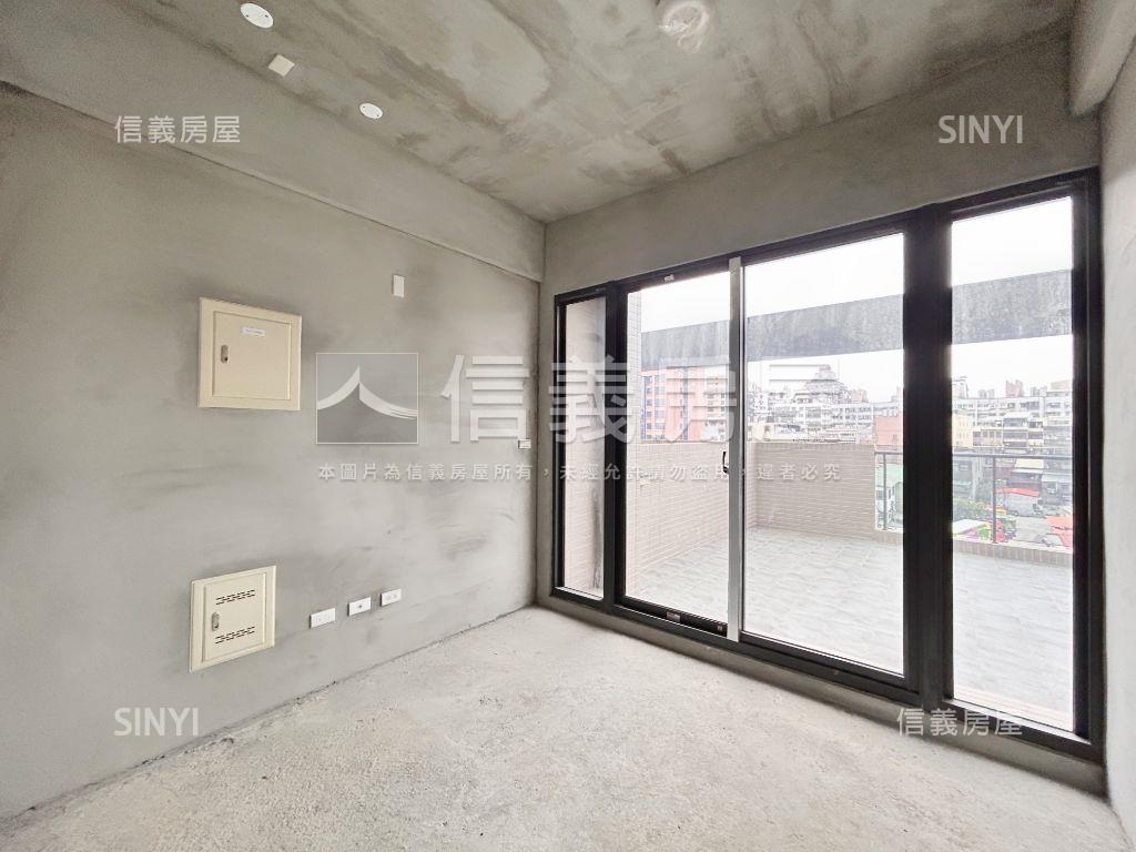 皇辰揚品天下珍藏電梯透店房屋室內格局與周邊環境