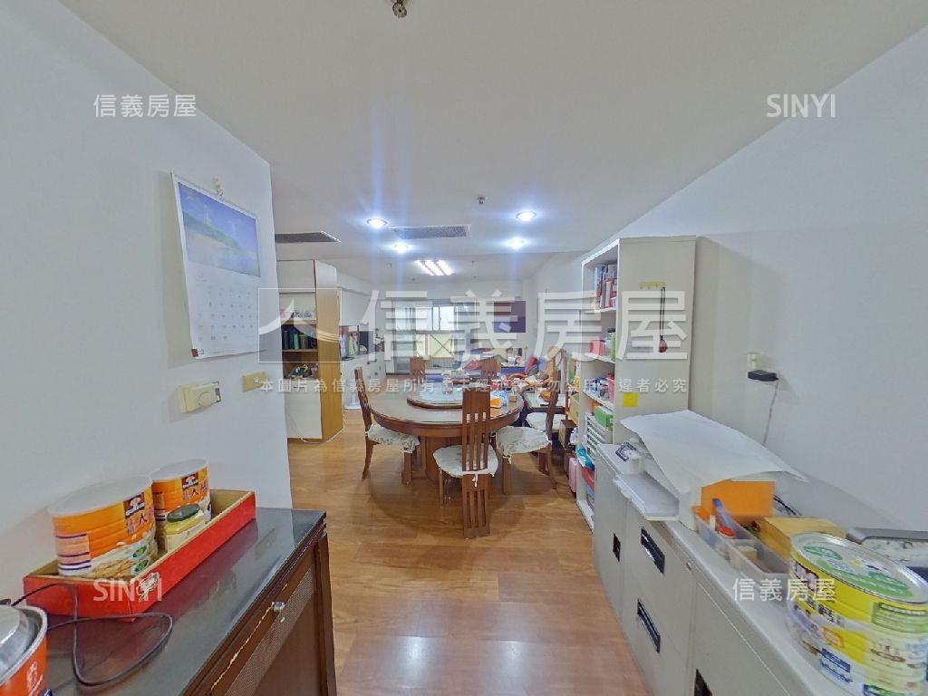 龍邦富邑高樓層三房平車房屋室內格局與周邊環境