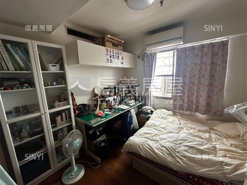 龍邦富邑高樓層三房平車房屋室內格局與周邊環境
