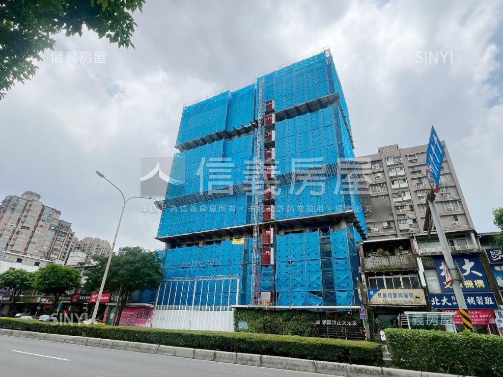｜寶亞新公舘｜三房車位房屋室內格局與周邊環境