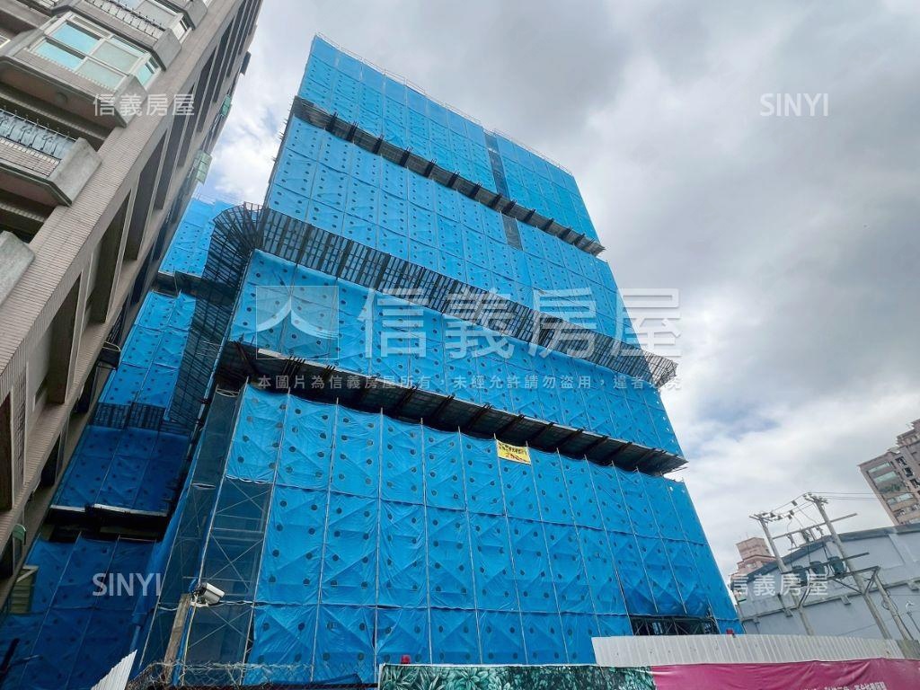 ｜寶亞新公舘｜三房車位房屋室內格局與周邊環境