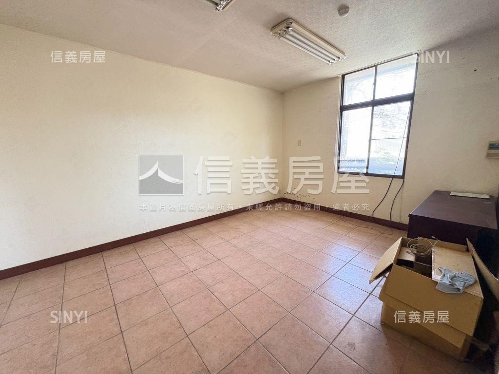 安平工業區約５１０坪廠房房屋室內格局與周邊環境