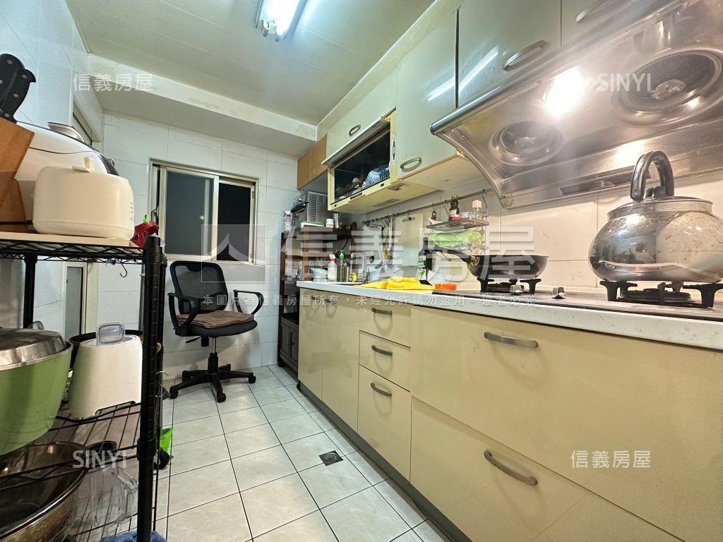 木新路低總價首購公寓房屋室內格局與周邊環境