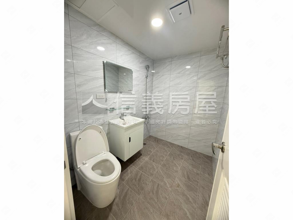 綠洲庭園美麗大三房房屋室內格局與周邊環境