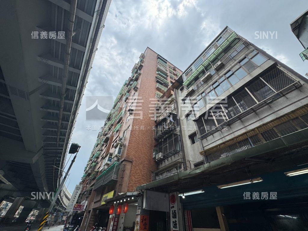 近捷運高樓景觀釋出房屋室內格局與周邊環境