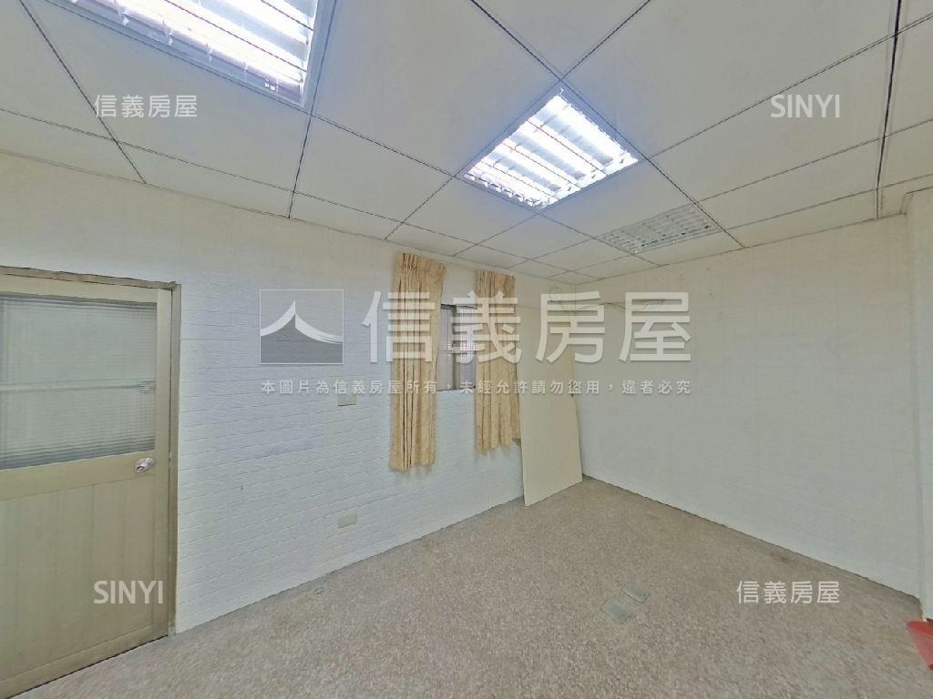 新街溪畔步道傳家透天房屋室內格局與周邊環境