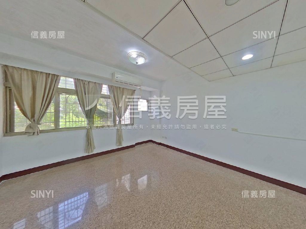 新街溪畔步道傳家透天房屋室內格局與周邊環境