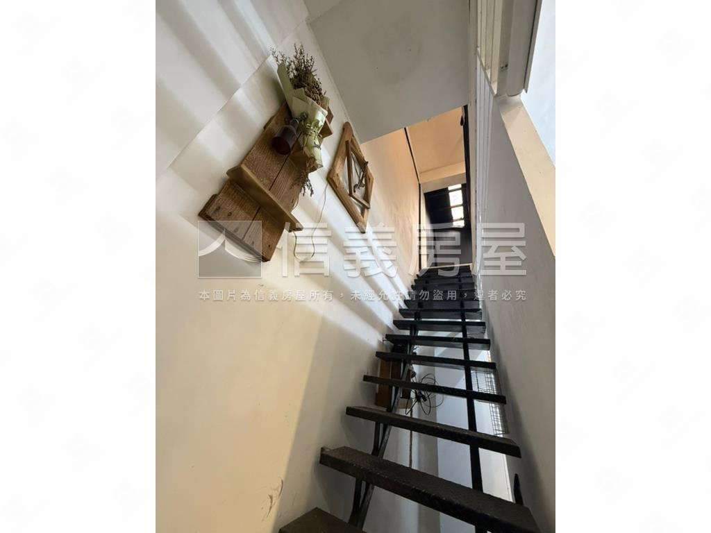 美術園道旁設計風店面房屋室內格局與周邊環境