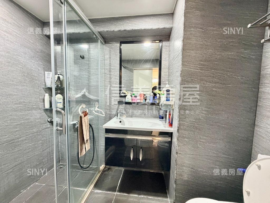 建工商圈美叮美噹三房平車房屋室內格局與周邊環境