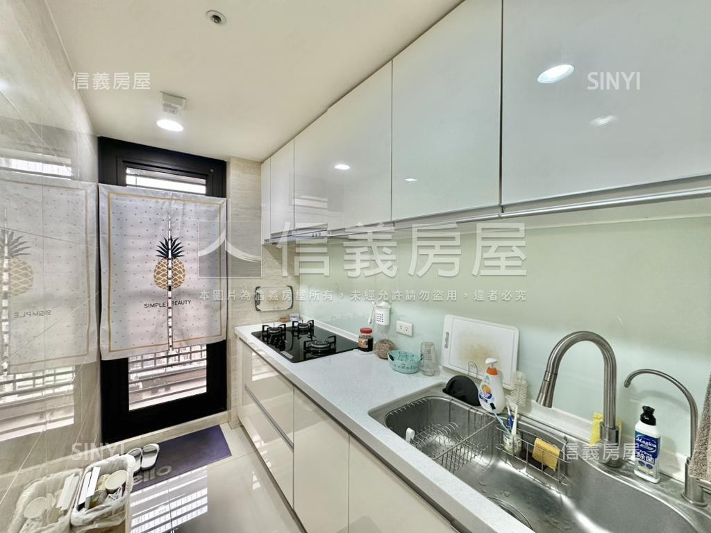 時光織錦園道三房裝潢美宅房屋室內格局與周邊環境