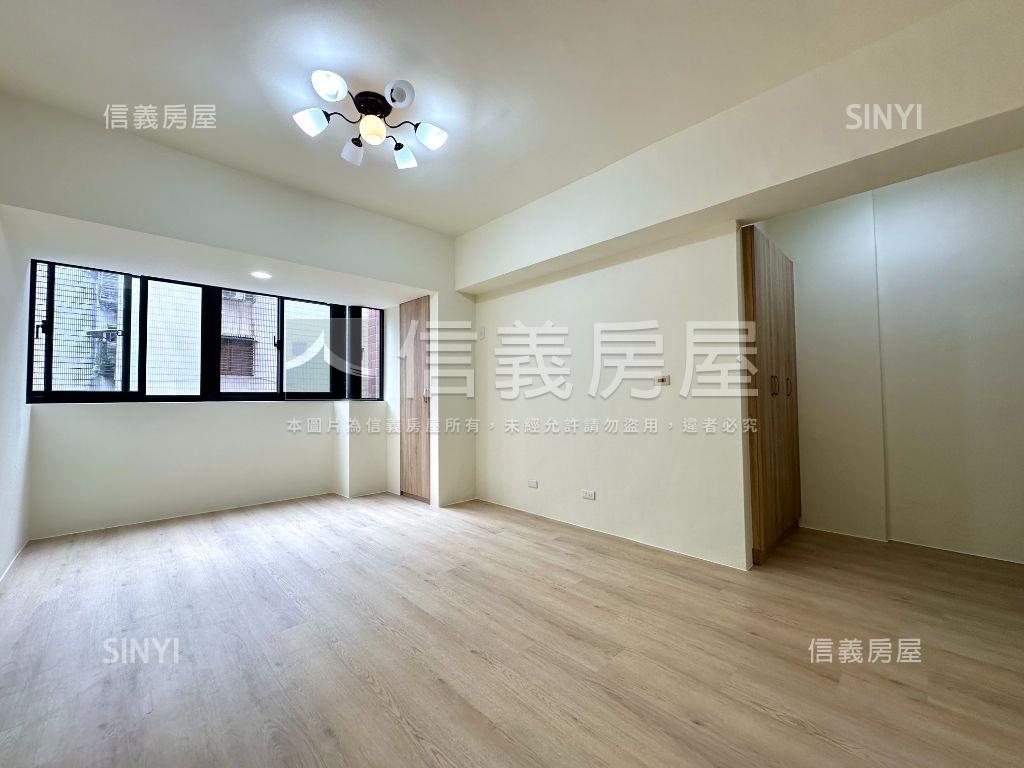大湖香榭。近汐東捷運２房房屋室內格局與周邊環境
