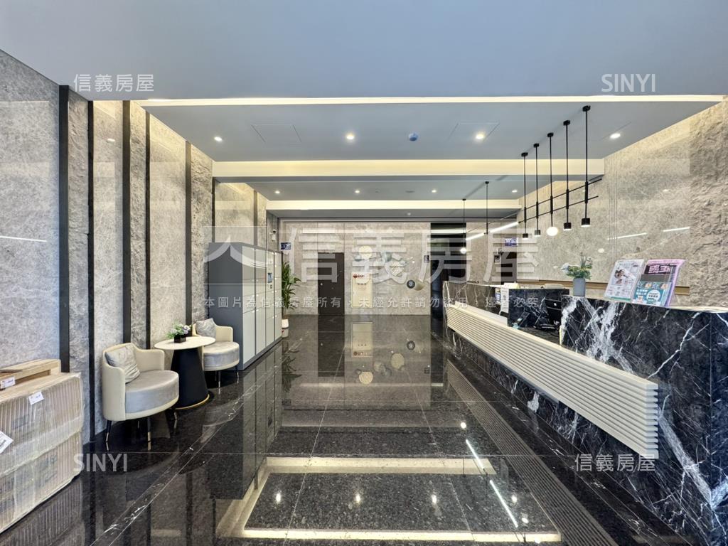 和耀美居兩房車位●樹頂上房屋室內格局與周邊環境