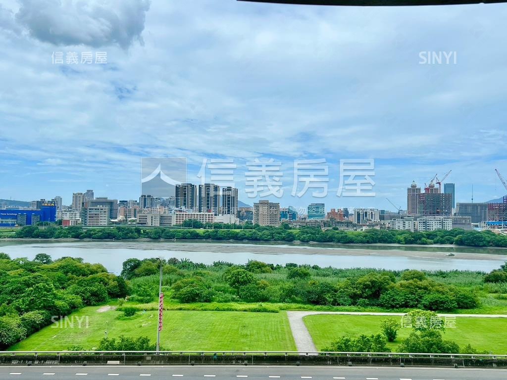 國美翠亨村河岸景觀豪邸房屋室內格局與周邊環境
