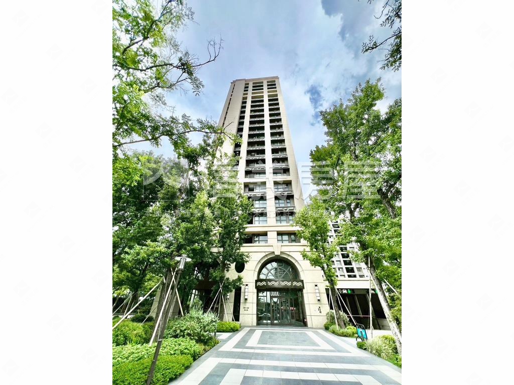 國美翠亨村河岸景觀豪邸房屋室內格局與周邊環境