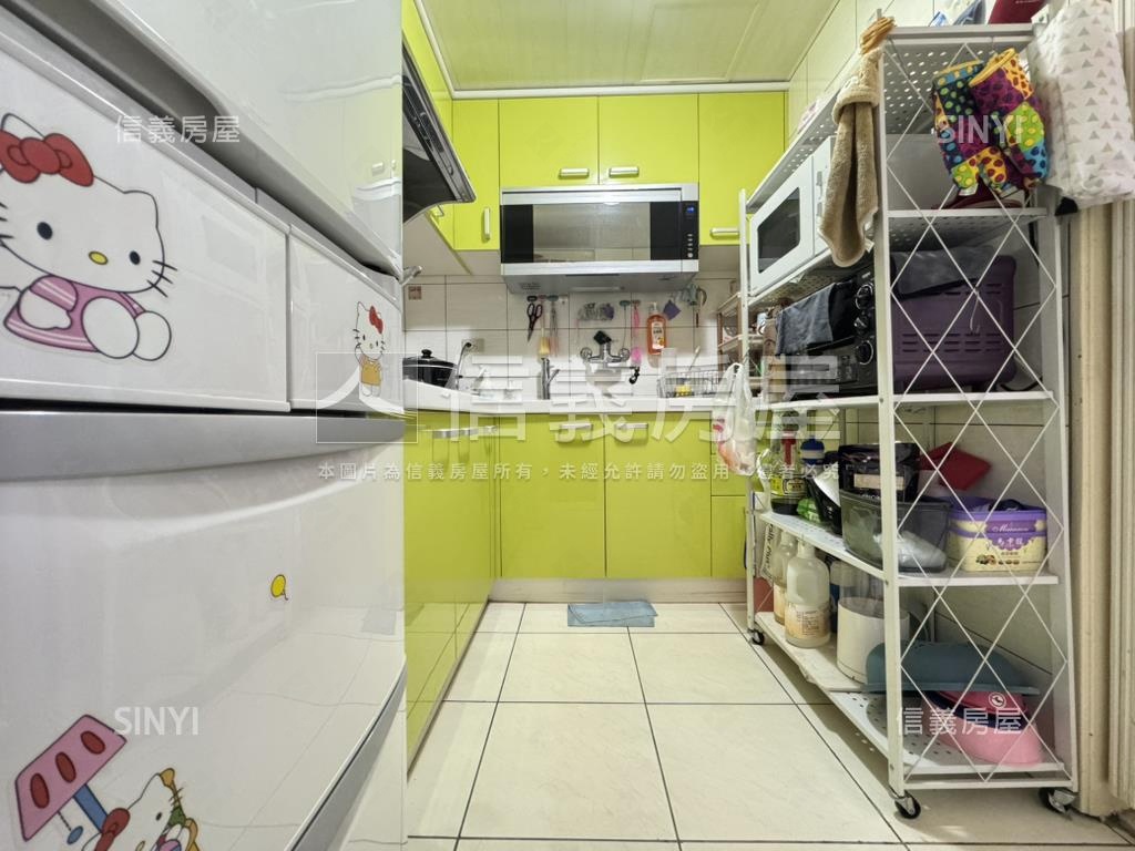 專任台北京城方正三房●品房屋室內格局與周邊環境