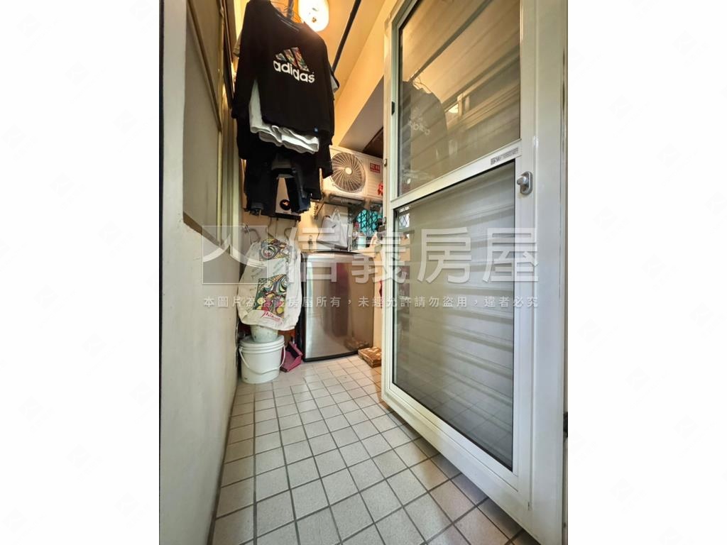 專任台北京城方正三房●品房屋室內格局與周邊環境