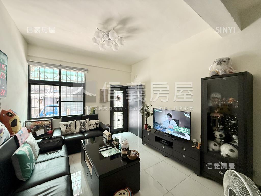 三多邊間三面採光精美１Ｆ房屋室內格局與周邊環境