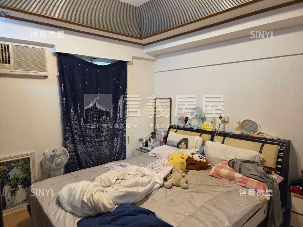 近捷運精緻２房房屋室內格局與周邊環境