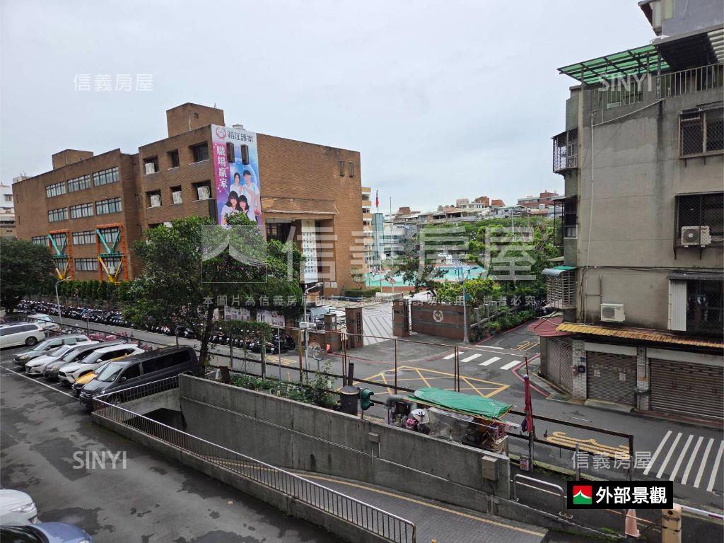 近捷運精緻２房房屋室內格局與周邊環境