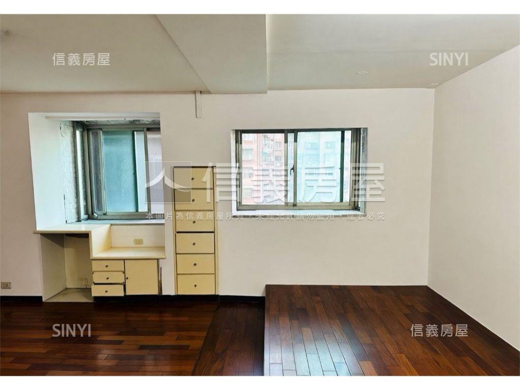 大安國宅⚜︎邊間採光高樓房屋室內格局與周邊環境