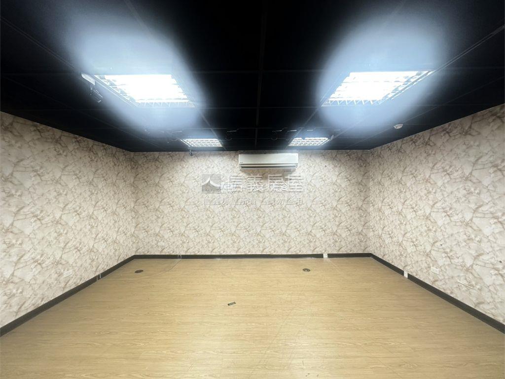 小檜溪旁經典商辦首選房屋室內格局與周邊環境