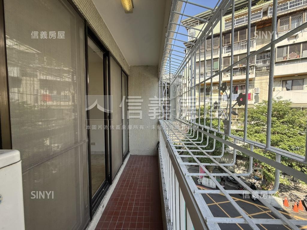 文山特區低總價大空間華廈房屋室內格局與周邊環境