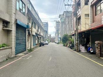 埔頂大辦公可廠登有電梯