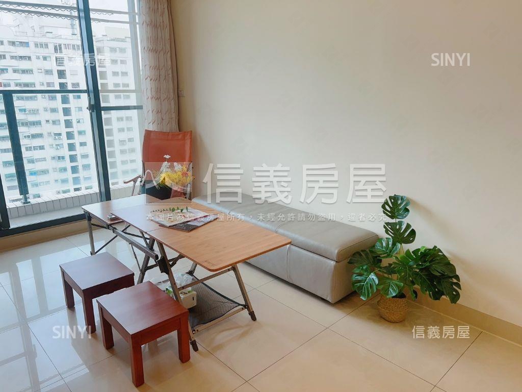 這漾·煙波朝南兩房平車房屋室內格局與周邊環境