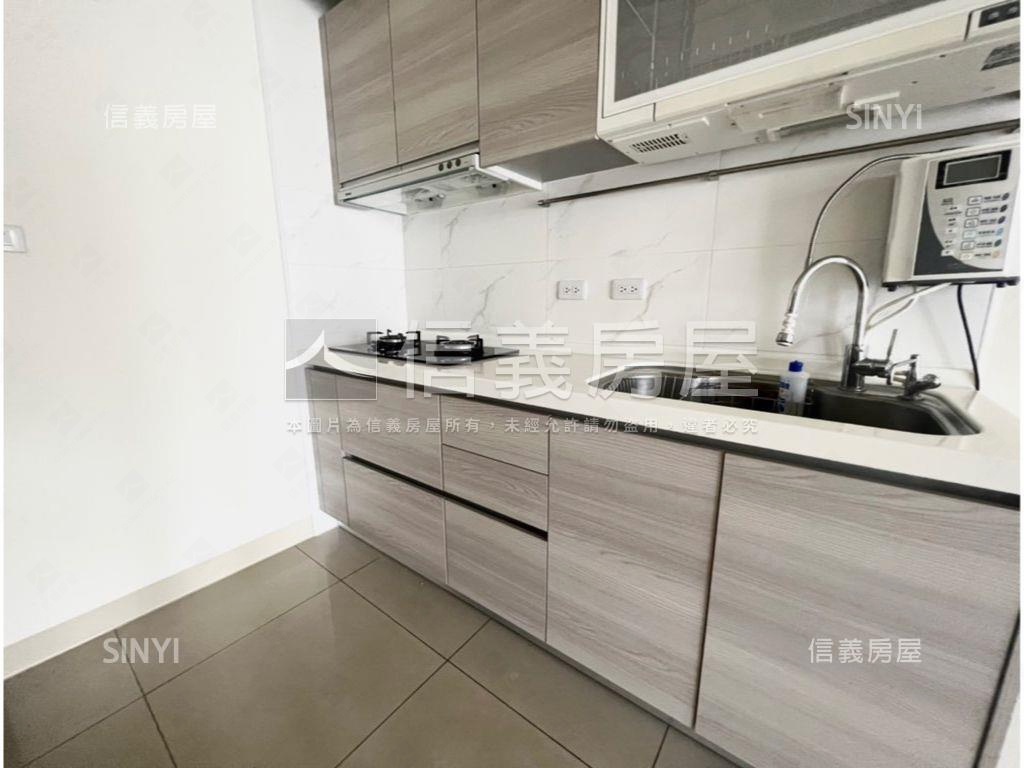 這漾·煙波朝南兩房平車房屋室內格局與周邊環境