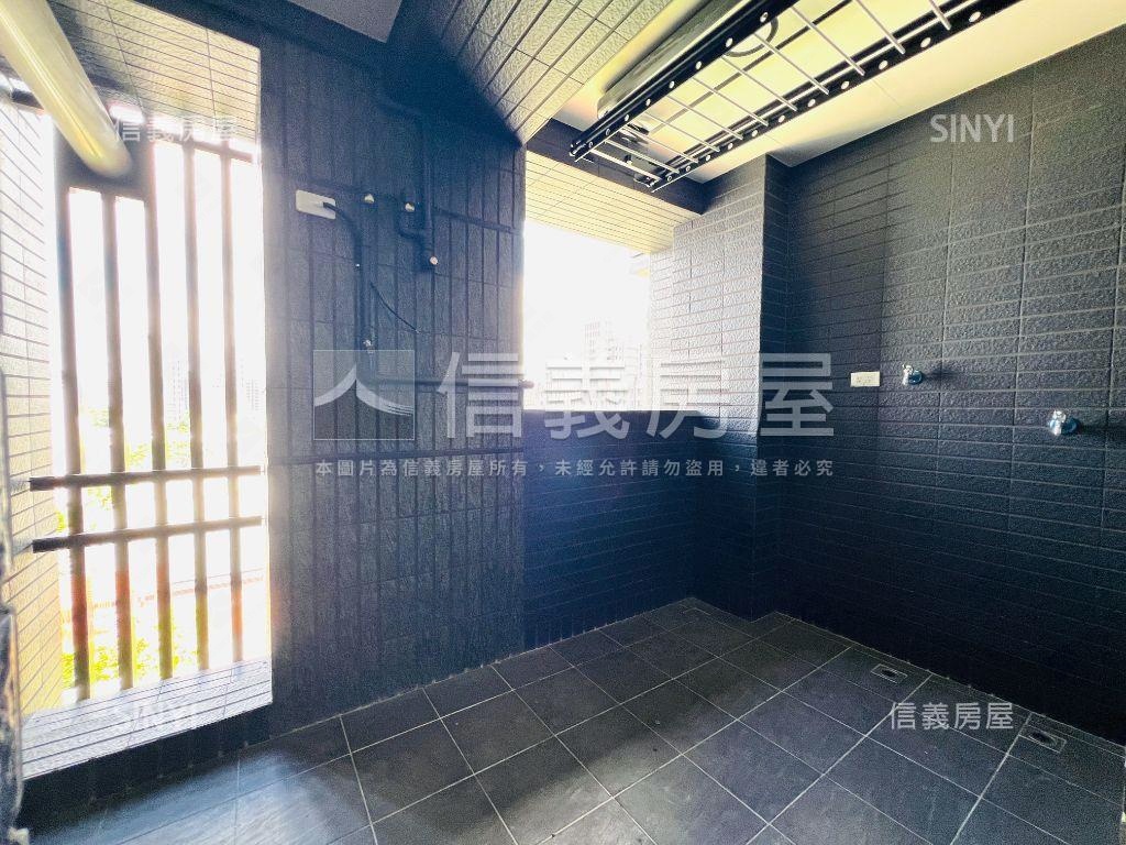 頤昌松琚稀有美三房車位房屋室內格局與周邊環境