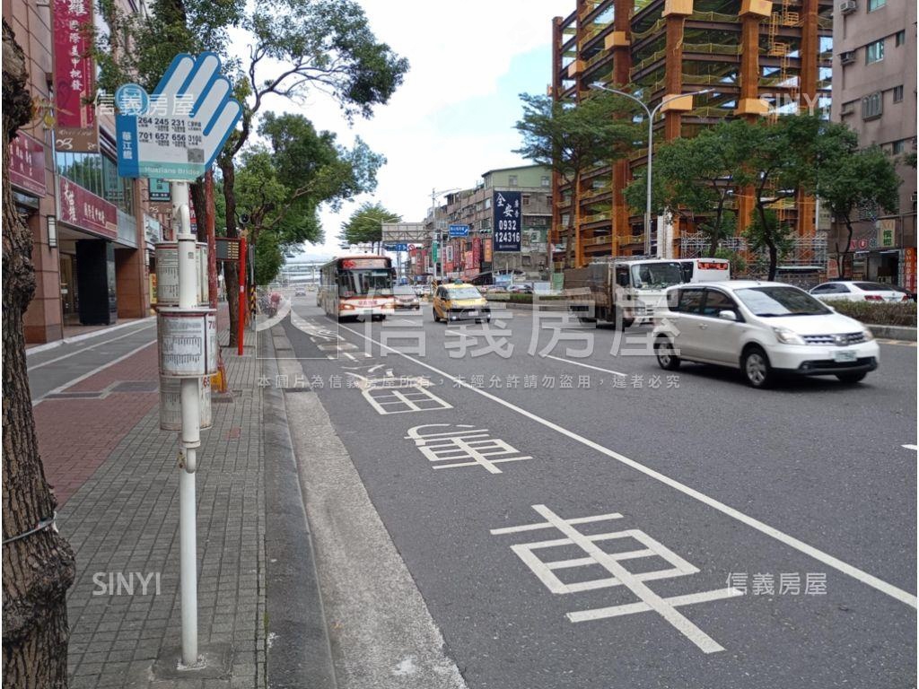 文化風閣店面房屋室內格局與周邊環境
