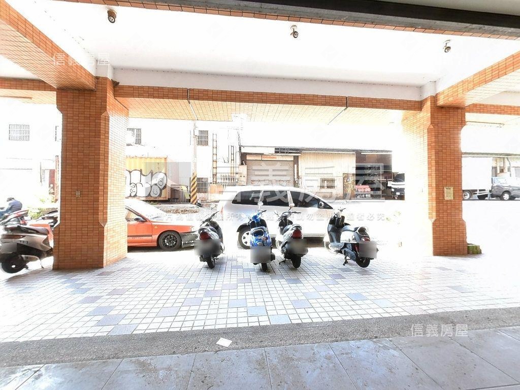福科路角間店面Ａ房屋室內格局與周邊環境