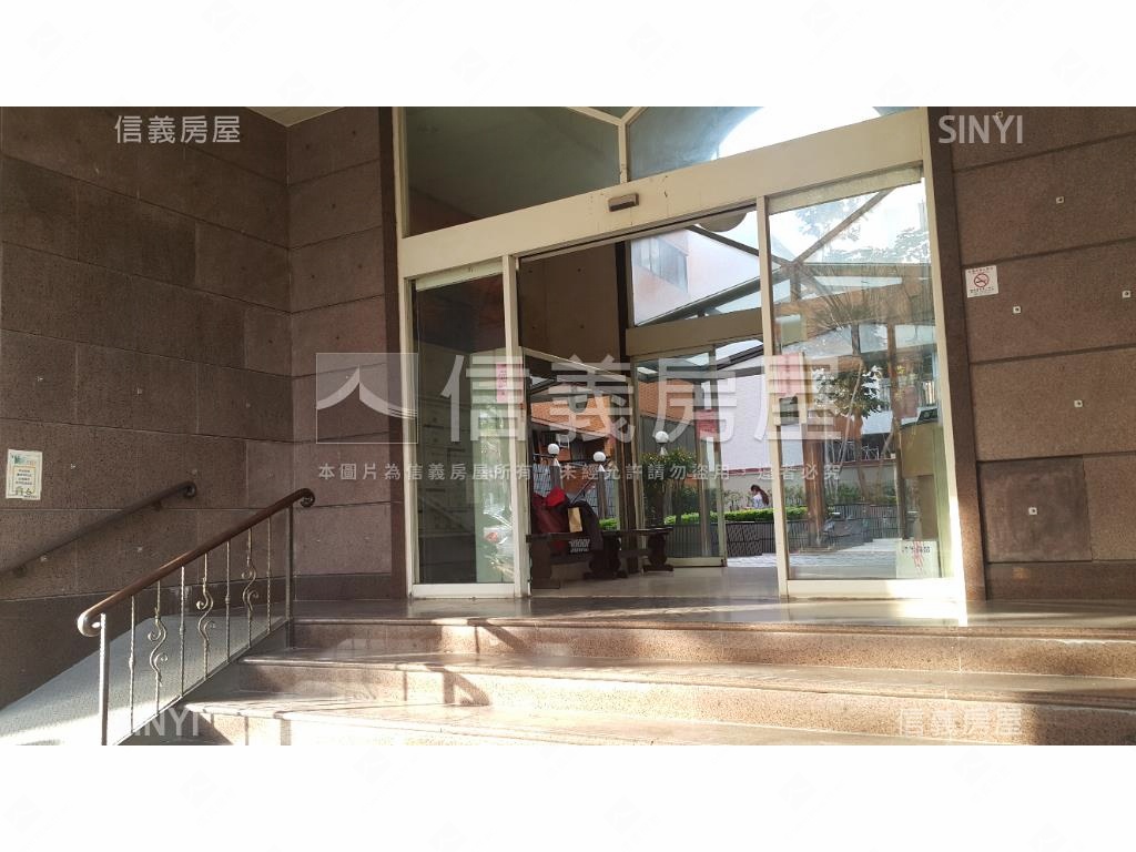 福科路角間店面Ａ房屋室內格局與周邊環境