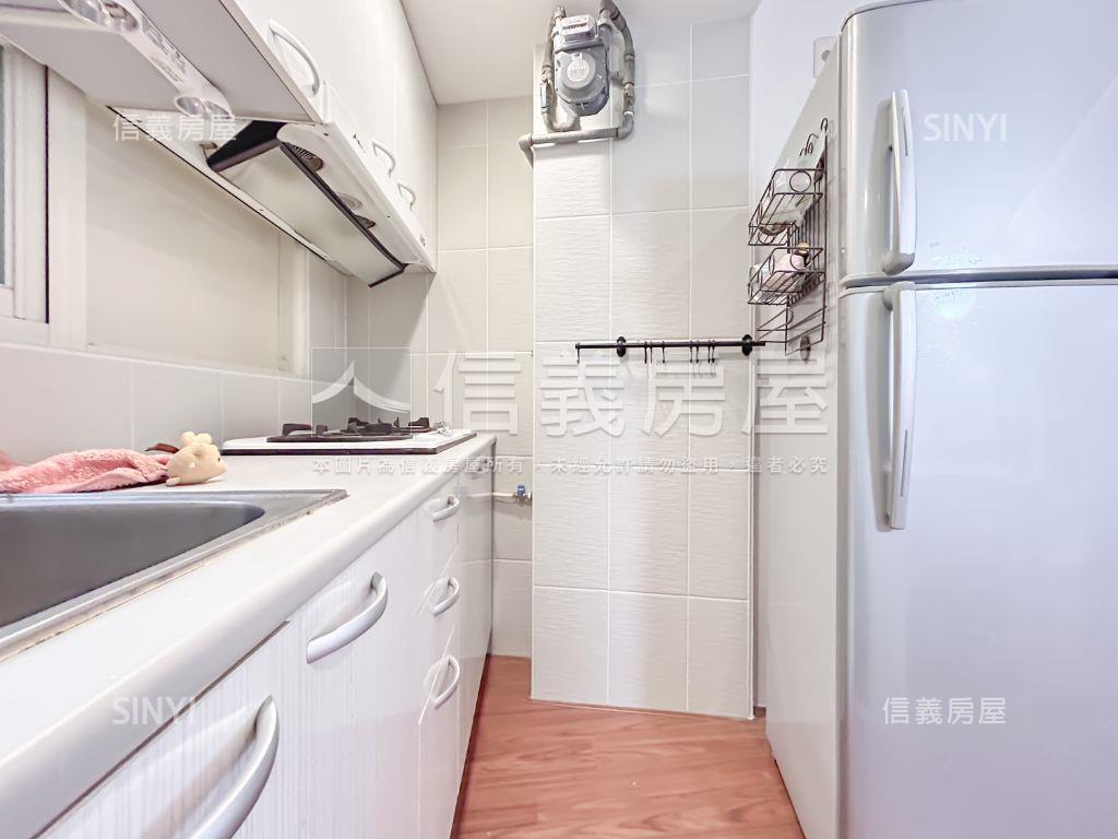 ⭐精美兩房⭐博愛學區房屋室內格局與周邊環境