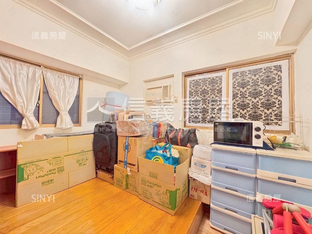 民生圓環建成低總價二房房屋室內格局與周邊環境