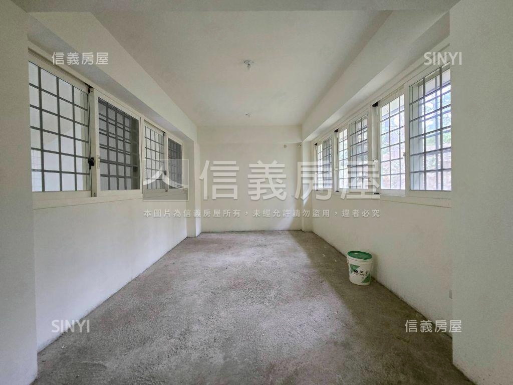 新竹北埔千坪大土地美莊園房屋室內格局與周邊環境