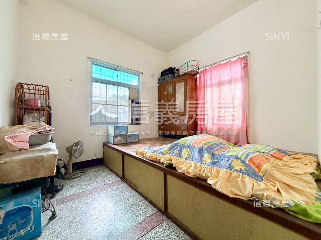 屏東高樹約２７０坪面寬地房屋室內格局與周邊環境