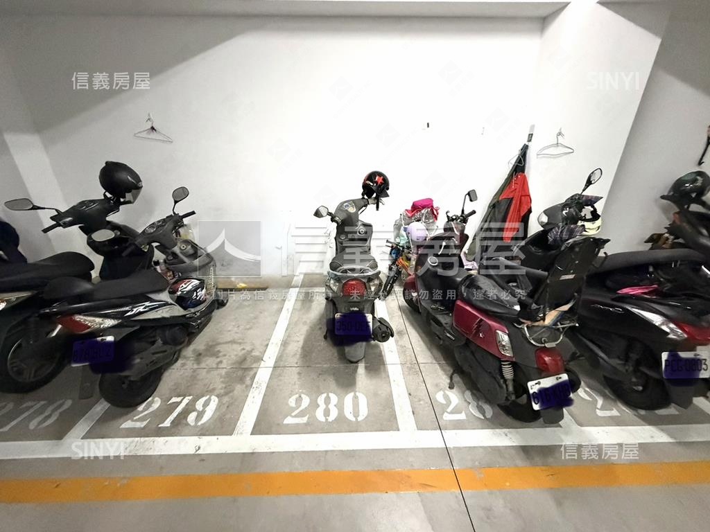 美麗國電梯成家美２房房屋室內格局與周邊環境