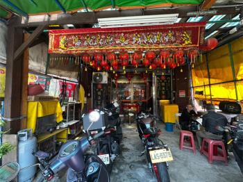 中華路臨路店面